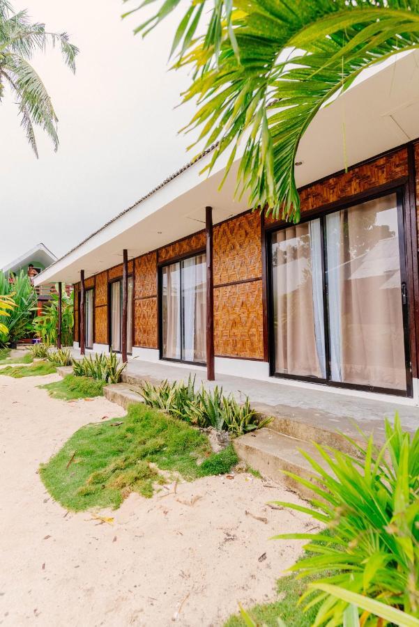 Kawayan Hostel General Luna  Luaran gambar