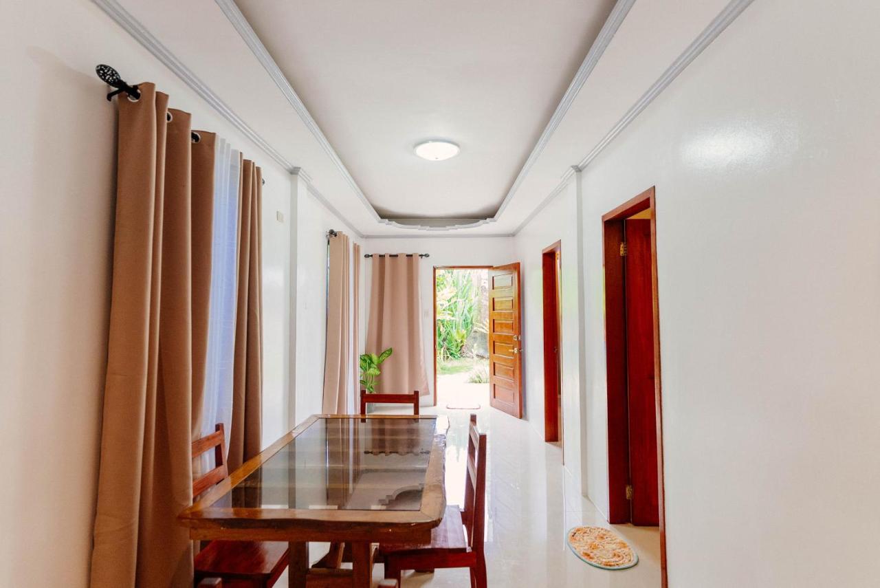 Kawayan Hostel General Luna  Luaran gambar