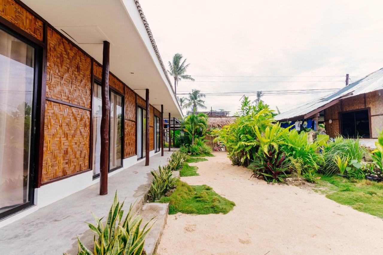 Kawayan Hostel General Luna  Luaran gambar